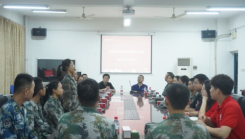 太阳集团3143军训教官见面会.JPG